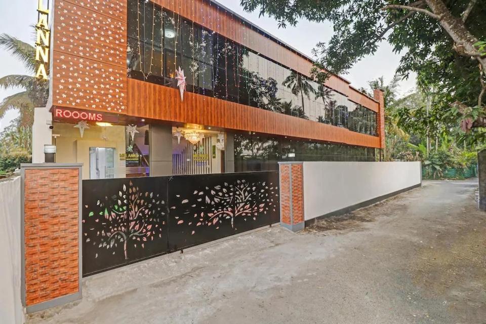 Melanna Cherai Beach Resorts Exterior photo